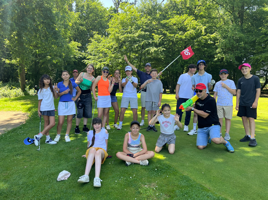 ☀️ Entraînement très arrosé à l’école de golf !